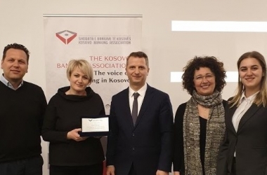 Kosovo Banking Association present Certificate of Appreciation to EFSE and EFSE DF, advised by Finance in Motion