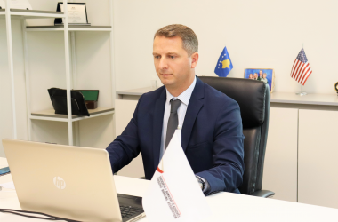 Shoqata e Bankave të Kosovës mban takim virtual me misionin konsultues të Fondit Monetar Ndërkombëtar në kuadër të Artikullit IV